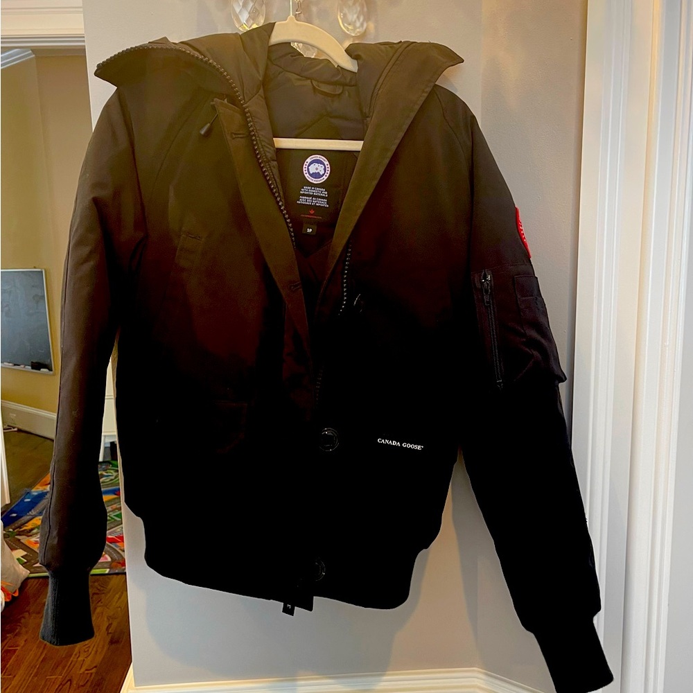 Canada goose bomber jacket, size small, black
